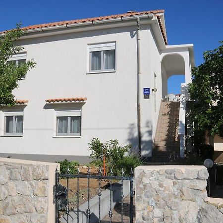 Apartments Nadenic Šilo Eksteriør billede