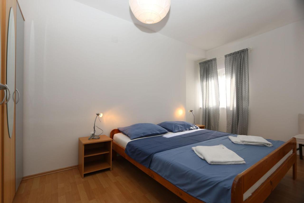 Apartments Nadenic Šilo Eksteriør billede